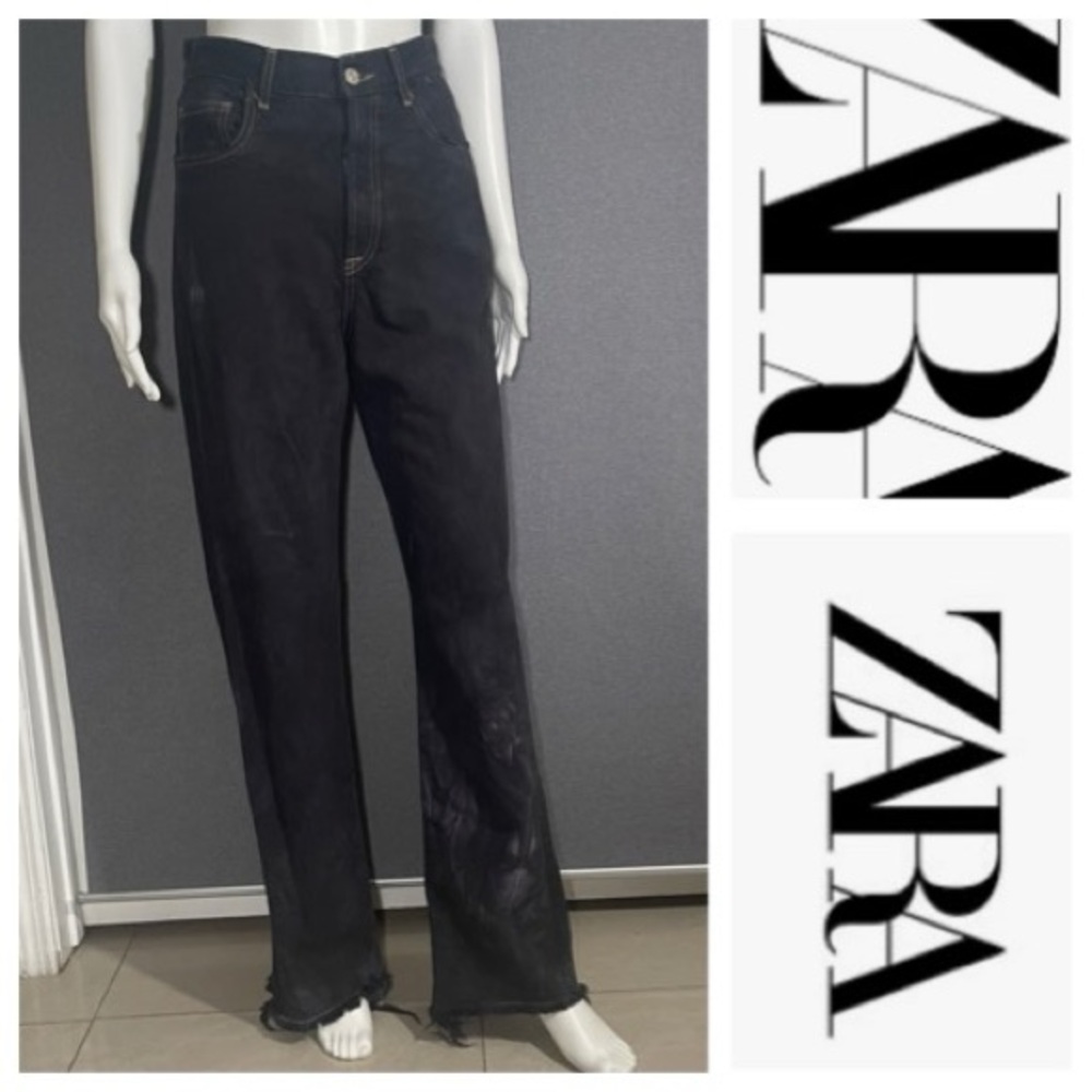 Zara Women's Dark Black Straight Leg Jeans